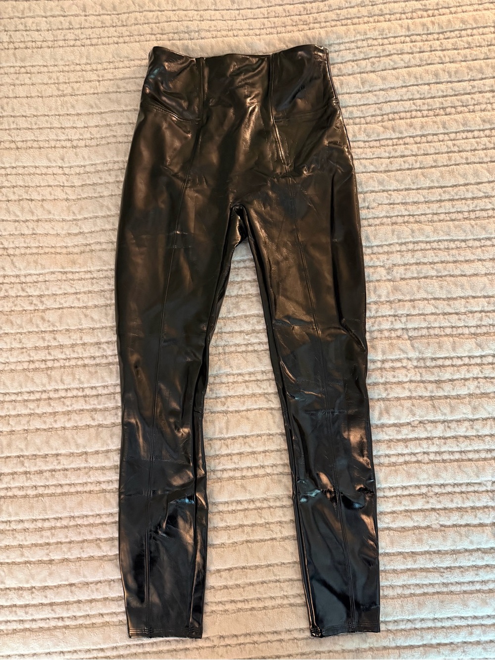SPANX Faux Patent Leather Leggings in Classic Black